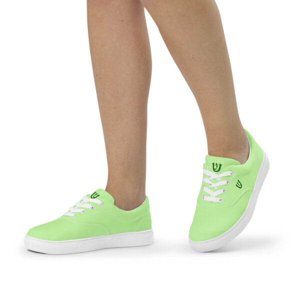 Ugly Green Pastel lace-up canvas shoes